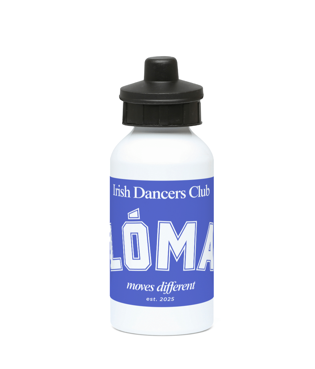 Mid blue 400ml aluminium Lóma Club water bottle with white varsity print and two BPA-free lids.